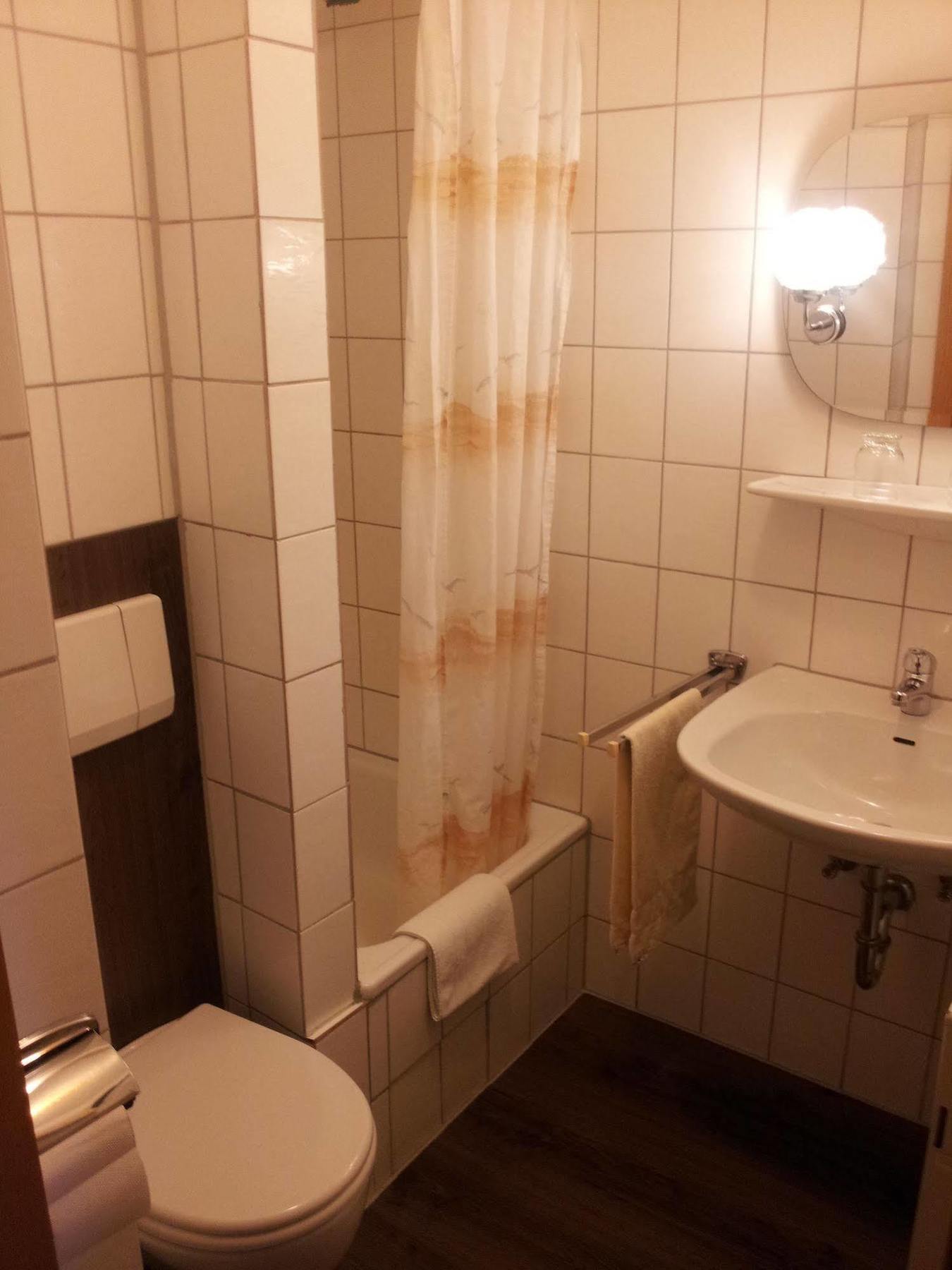 Hotel Munsterer Hof エクステリア 写真